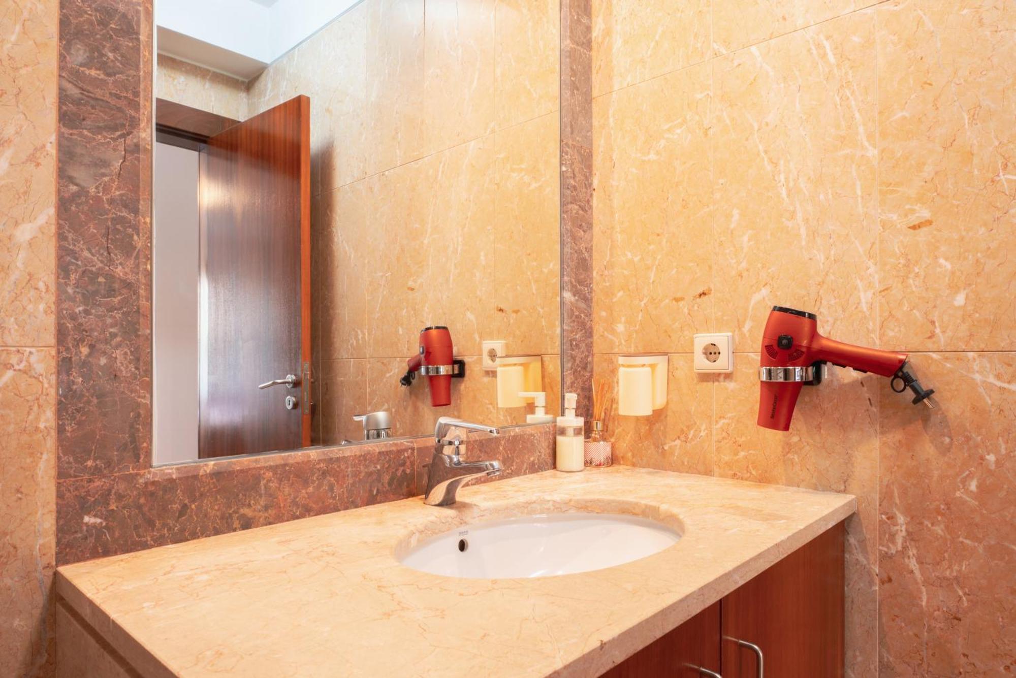 Apartment Qian Rio Douro 2Br Free Parking Porto Bagian luar foto